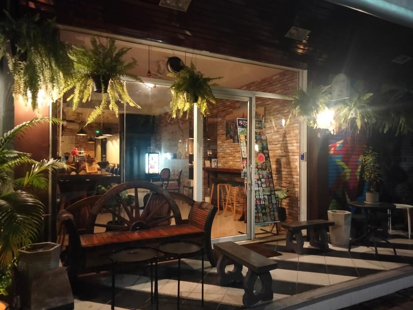Chaiyee Coffee Τσιάνγκ Μάι Εξωτερικό φωτογραφία