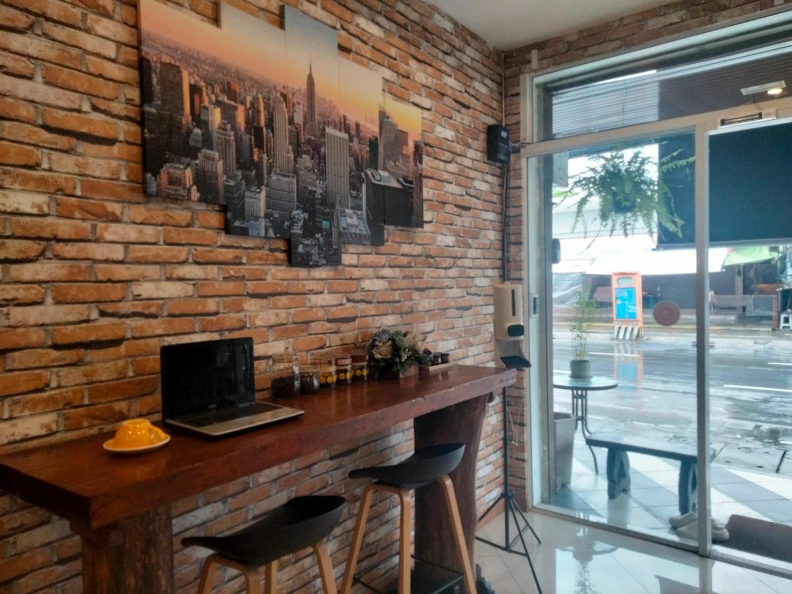 Chaiyee Coffee Τσιάνγκ Μάι Εξωτερικό φωτογραφία